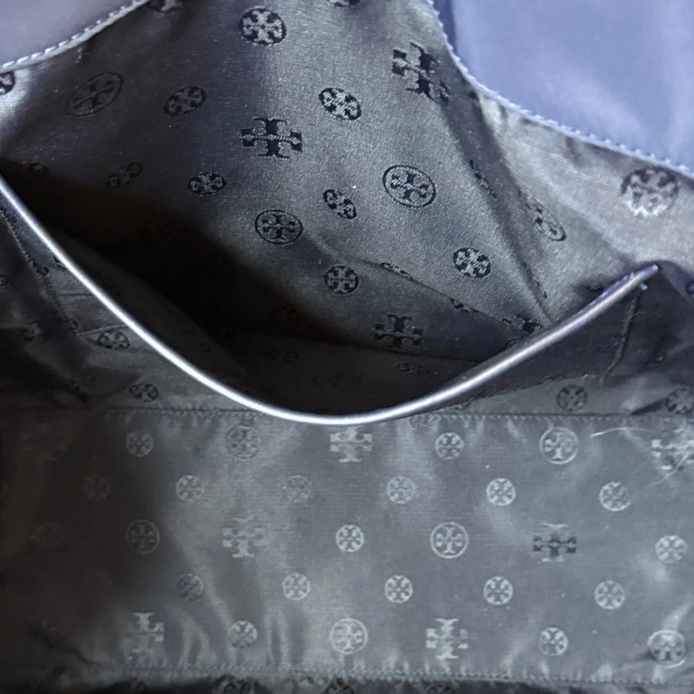 NWOT Tory Burch Midnight Blue Ella Nylon Tote - Picture 13 of 13